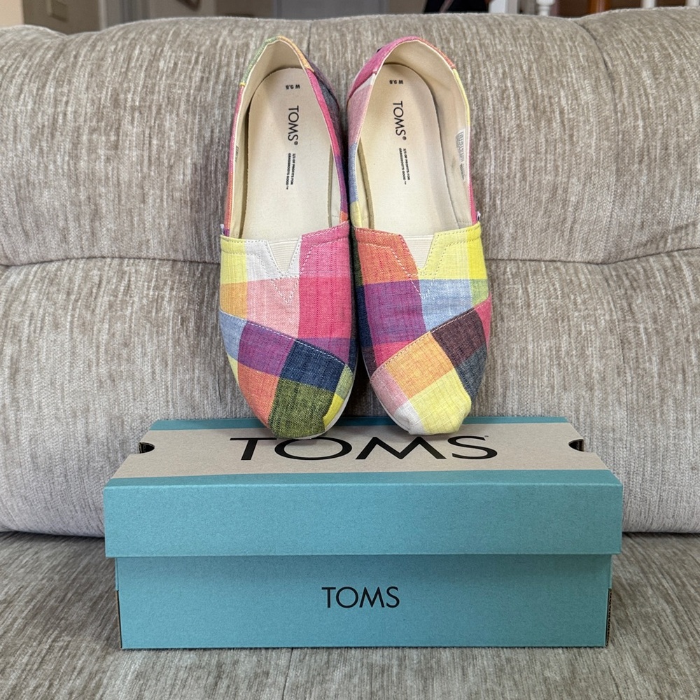 Toms Alpargata Multi Picnic Plaid in Women’s US Size 9.5